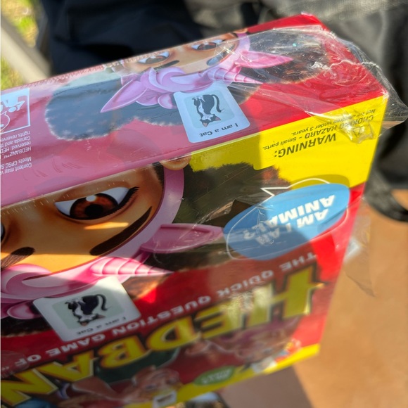 Never opened Headbanz game for the family - Picture 3 of 3